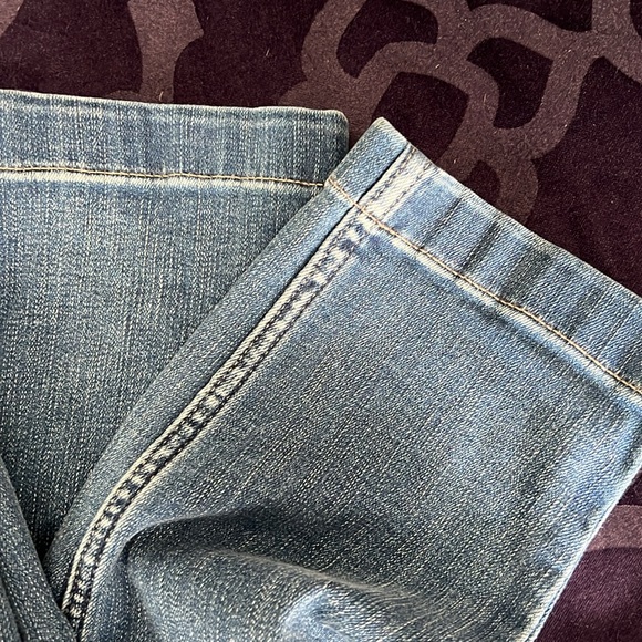 White House Black Market High-Rise Everyday Soft Horsebit Slim Ankle Jeans Sz 4 - Picture 7 of 8